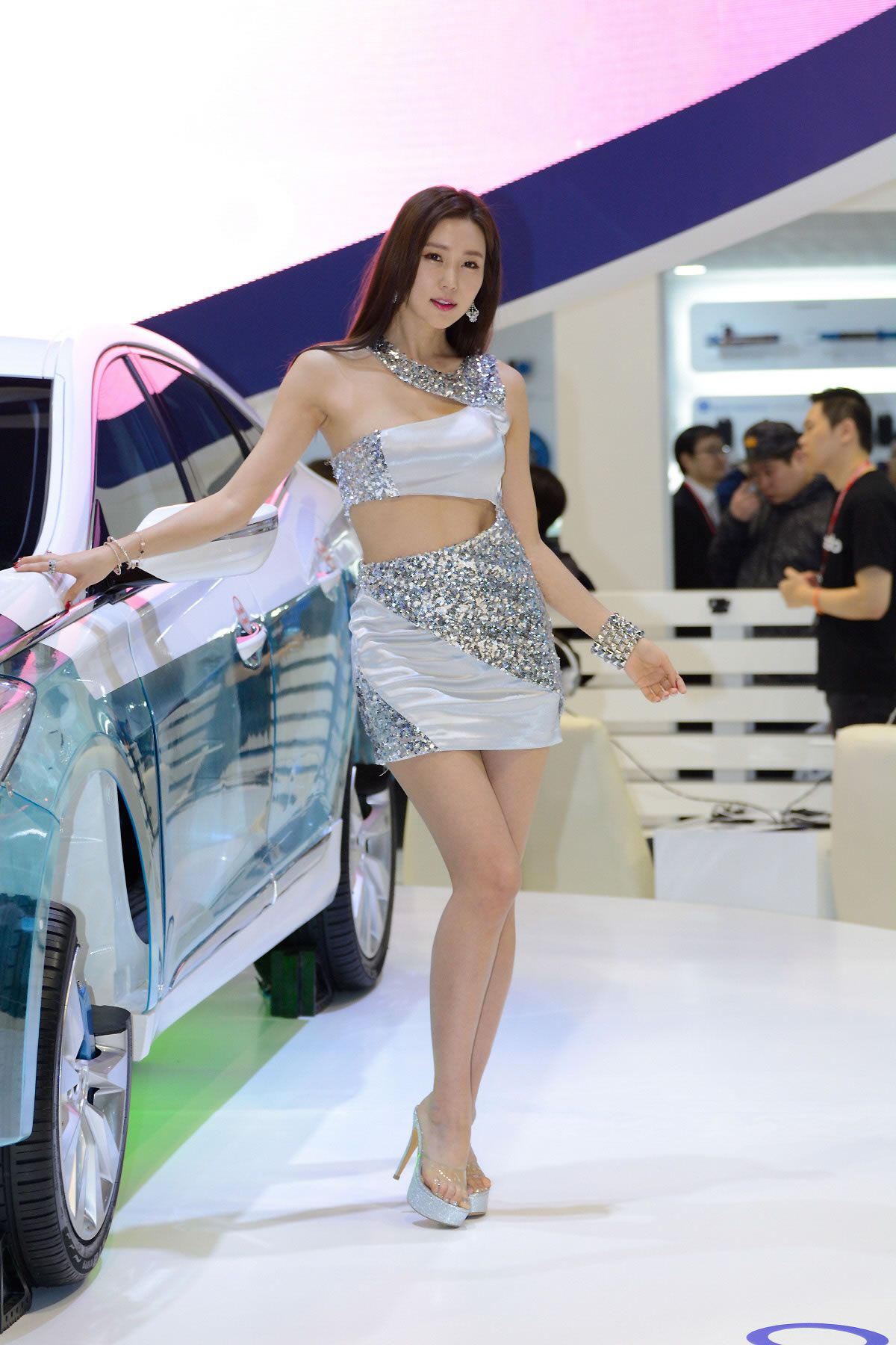 2015韩国车展 靓丽车模崔玉珍 [62P]