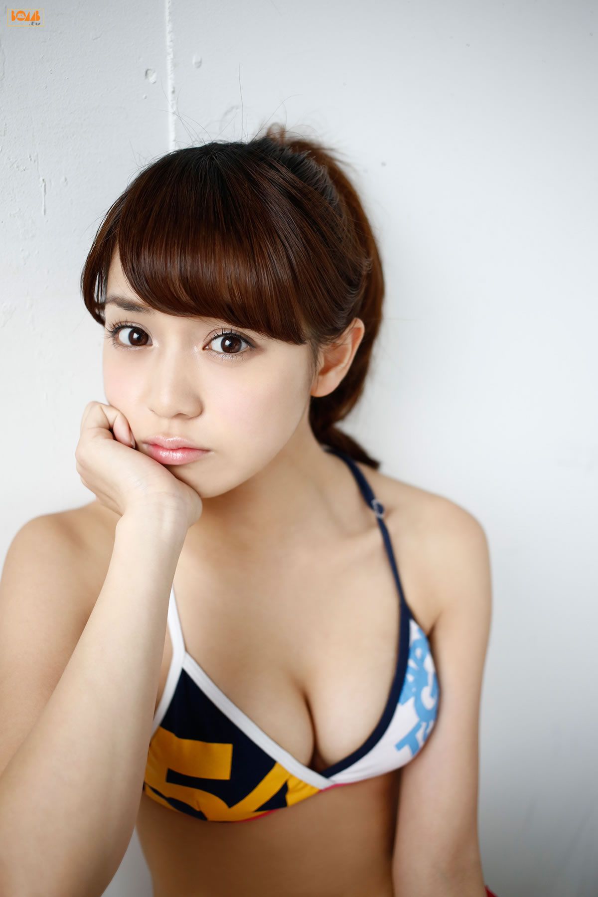 [BOMB.tv] GRAVURE Channel 2015年01月号 Makoto Okunaka 奥仲麻琴 [77P]