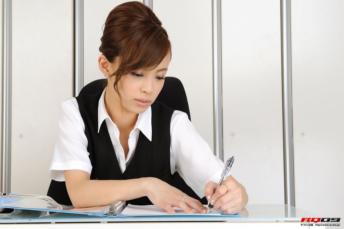 [RQ-STAR] 2009.10.02 NO.00182 Izumi Morita 森田泉美 Office Lady [119P]