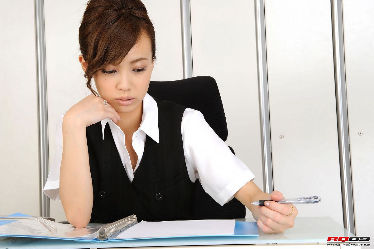 [RQ-STAR] 2009.10.02 NO.00182 Izumi Morita 森田泉美 Office Lady [119P]