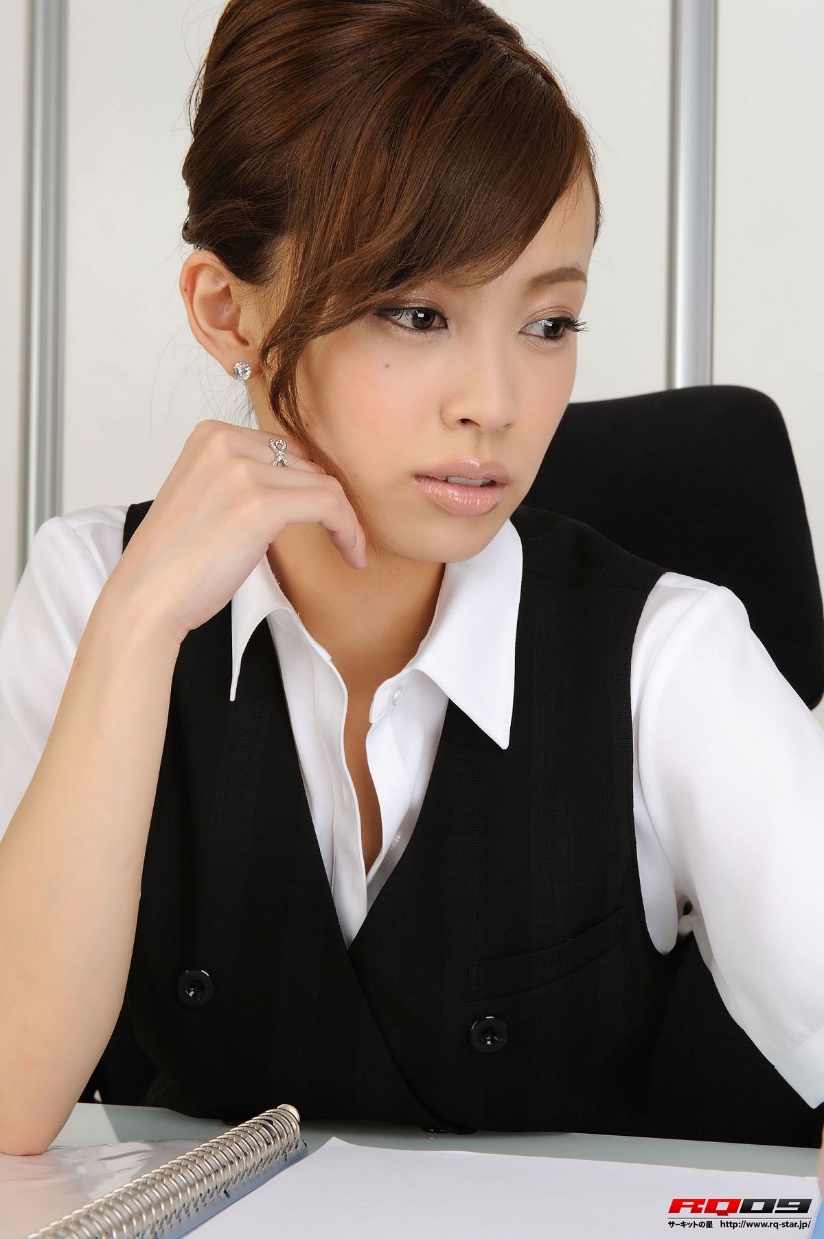 [RQ-STAR] 2009.10.02 NO.00182 Izumi Morita 森田泉美 Office Lady [119P]