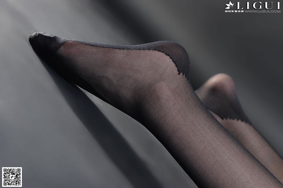 [Ligui] 丽柜 2015.07.11 Model 菲菲 [35P]