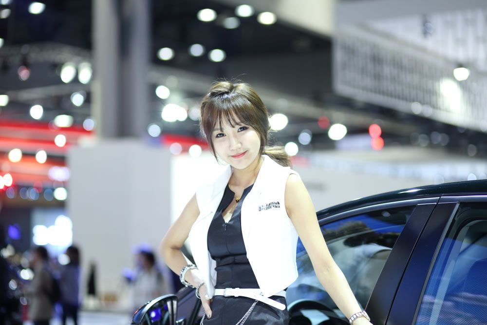 2015韩国车展 靓丽车模赵曹晁 [65P]