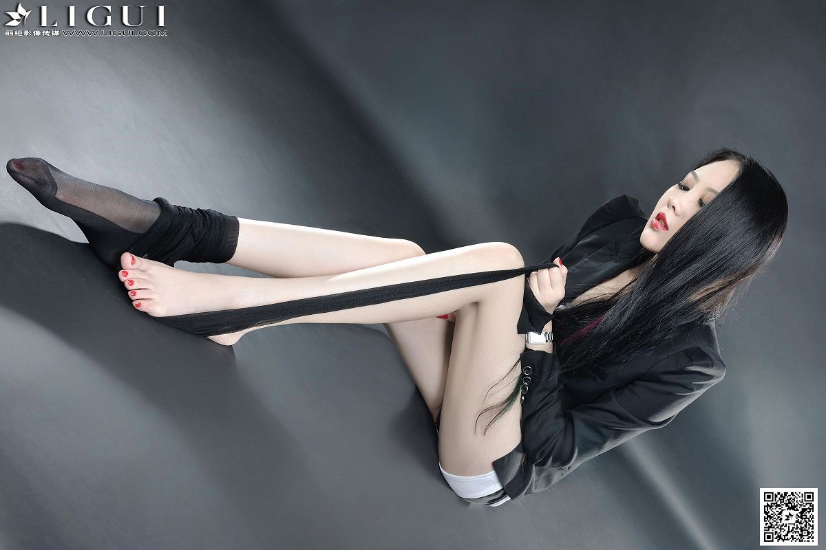 [Ligui] 丽柜 2015.07.15 Model 菲菲 [34P]