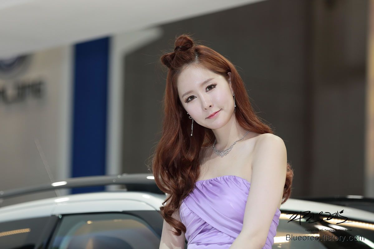 2015韩国国际车展靓丽车模Kim Ye Ha [50P]