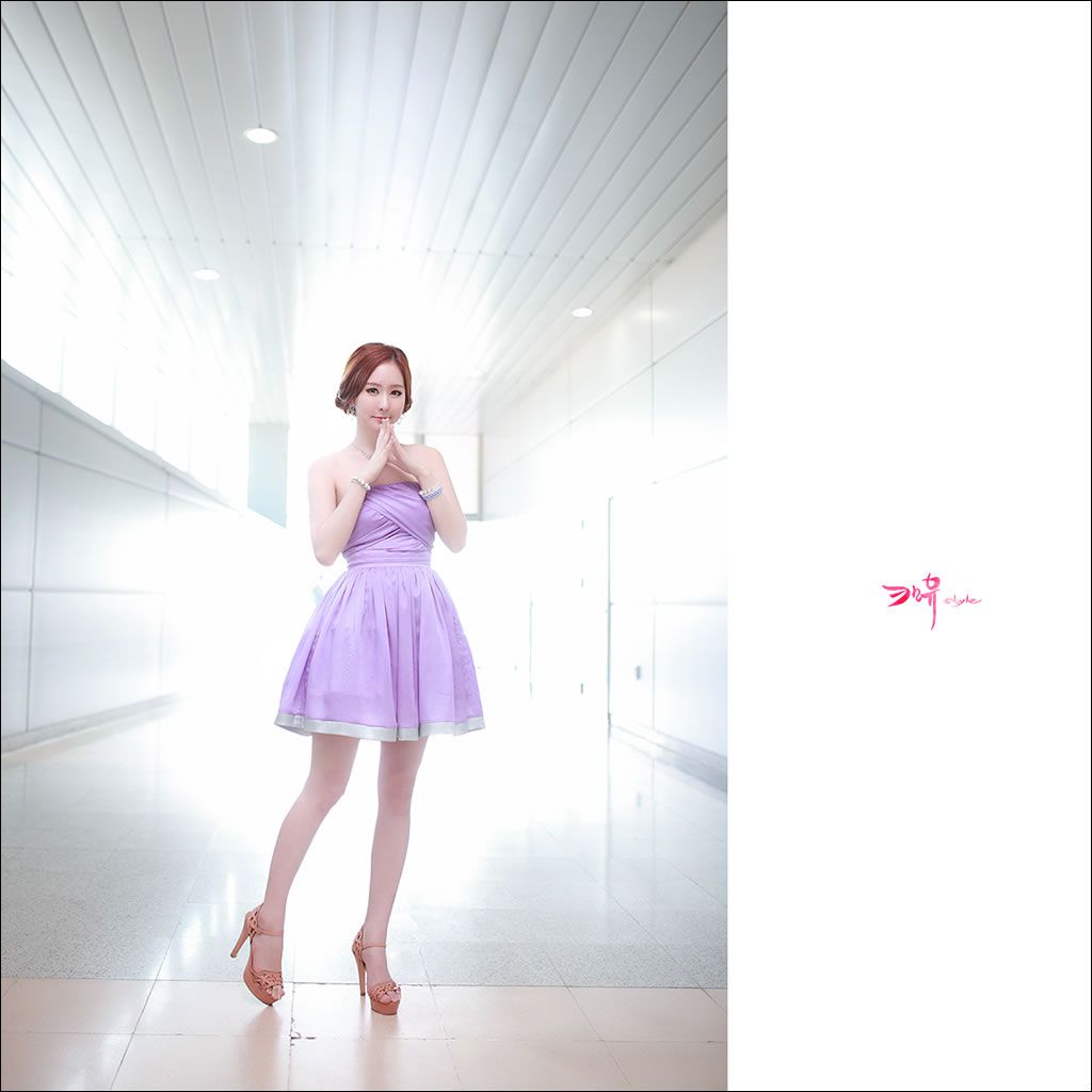 2015韩国国际车展靓丽车模Kim Ye Ha [50P]