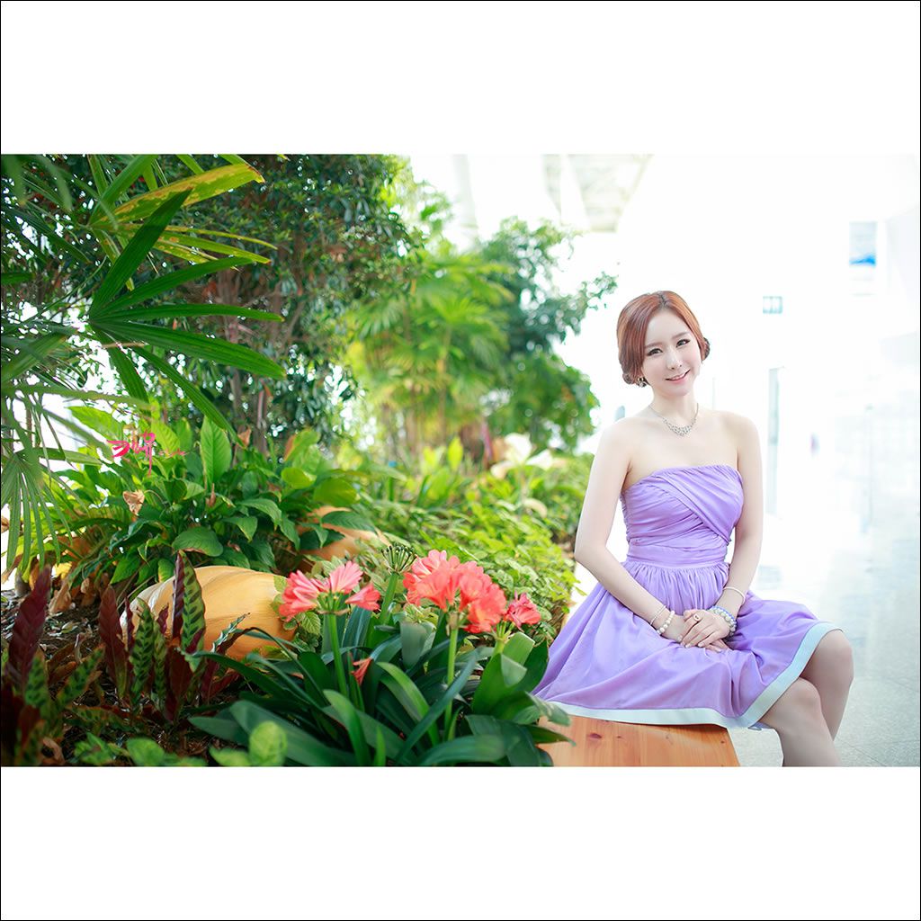 2015韩国国际车展靓丽车模Kim Ye Ha [50P]