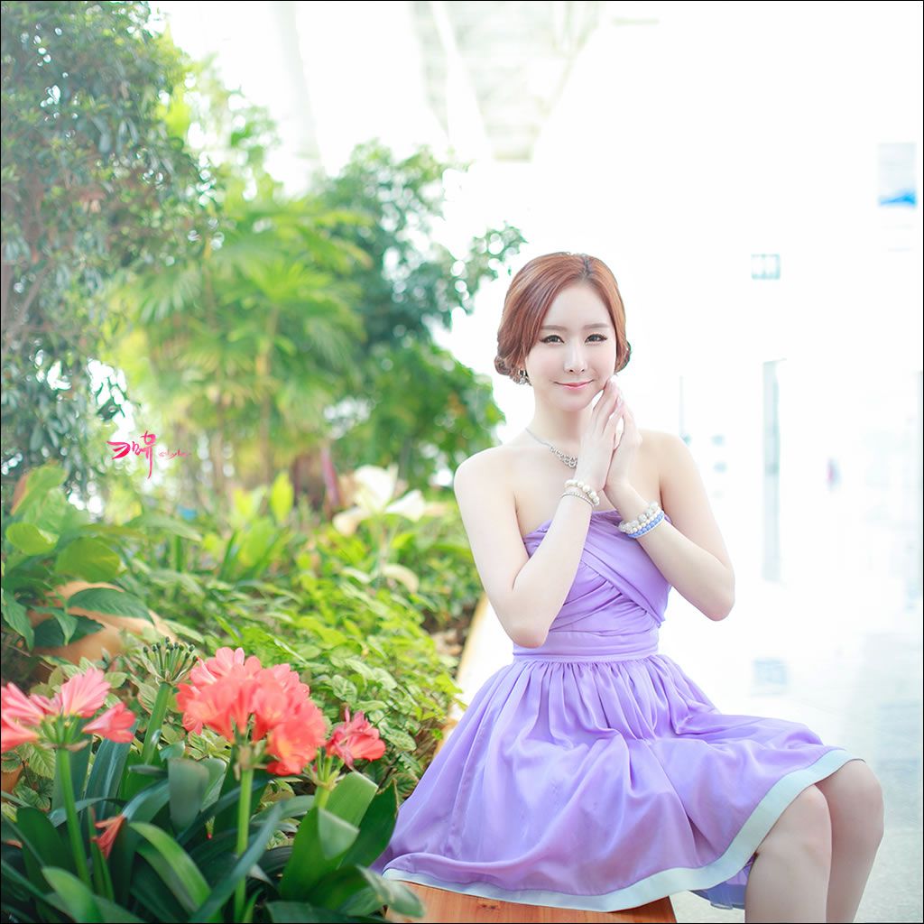 2015韩国国际车展靓丽车模Kim Ye Ha [50P]