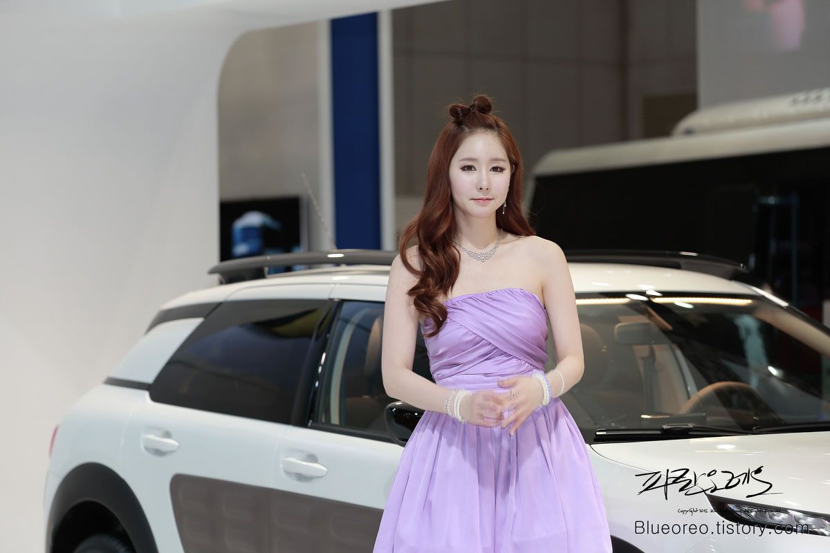 2015韩国国际车展靓丽车模Kim Ye Ha [50P]