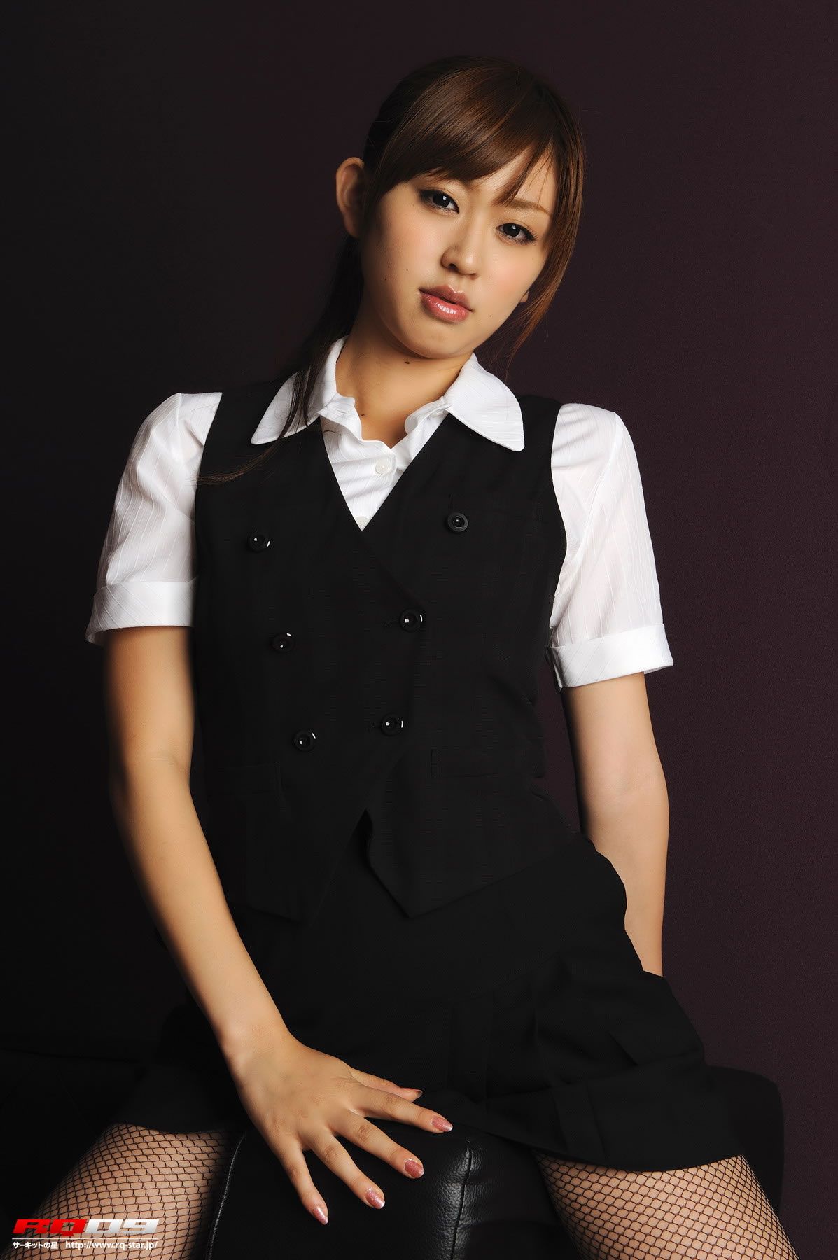 [RQ-STAR] 2009.11.04 NO.00202 Natsumi Senaga 瀬長奈津実 Office Lady [102P]