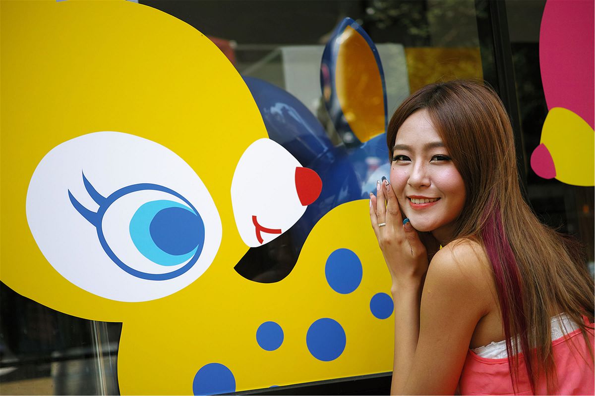 Beautyleg女神-小雪 Winnie-东区阳光街拍 [90P]