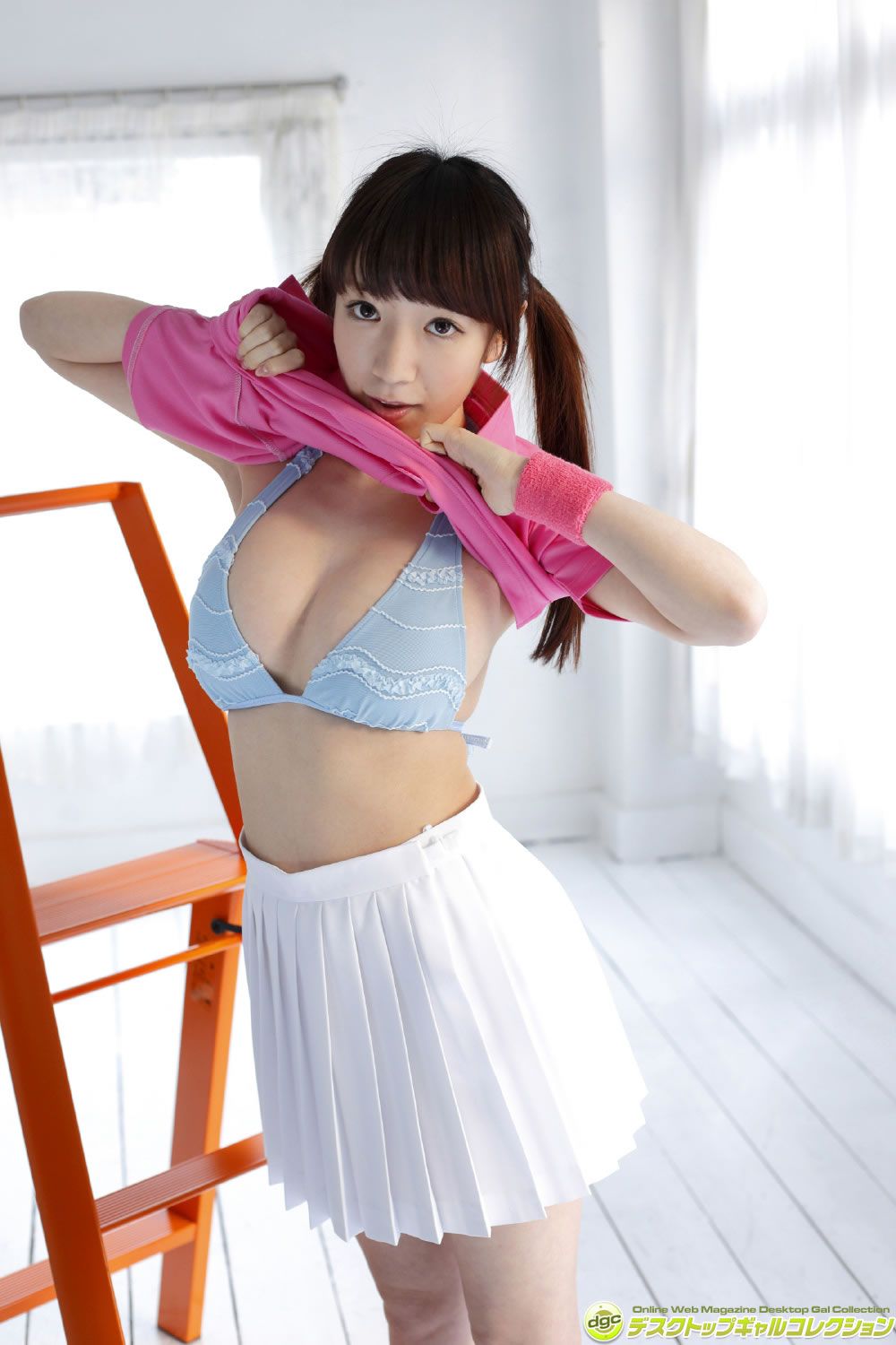 [DGC] 2015.06 NO.1240 Airi Shimizu 清水あいり [100P]