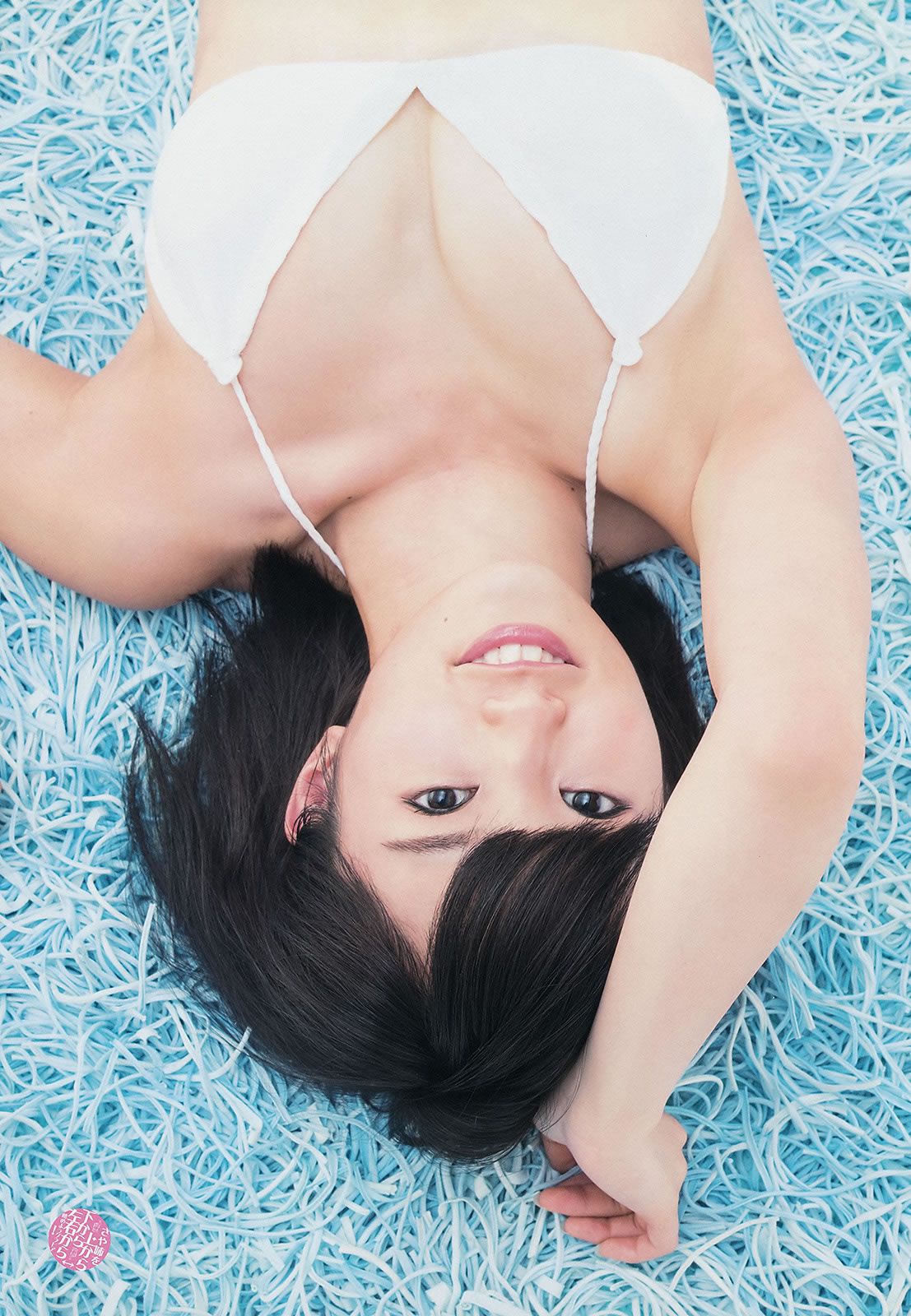 [Weekly Big Comic Spirits] 2014 No.32-35 小松菜奈 ℃-ute 山本彩 岩﨑名美 [28P]