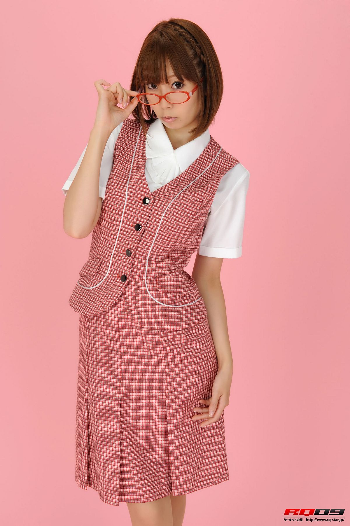 [RQ-STAR] 2009.11.25 NO.00209 Miyu Tokunaga 徳永末遊 Office Lady [106P]