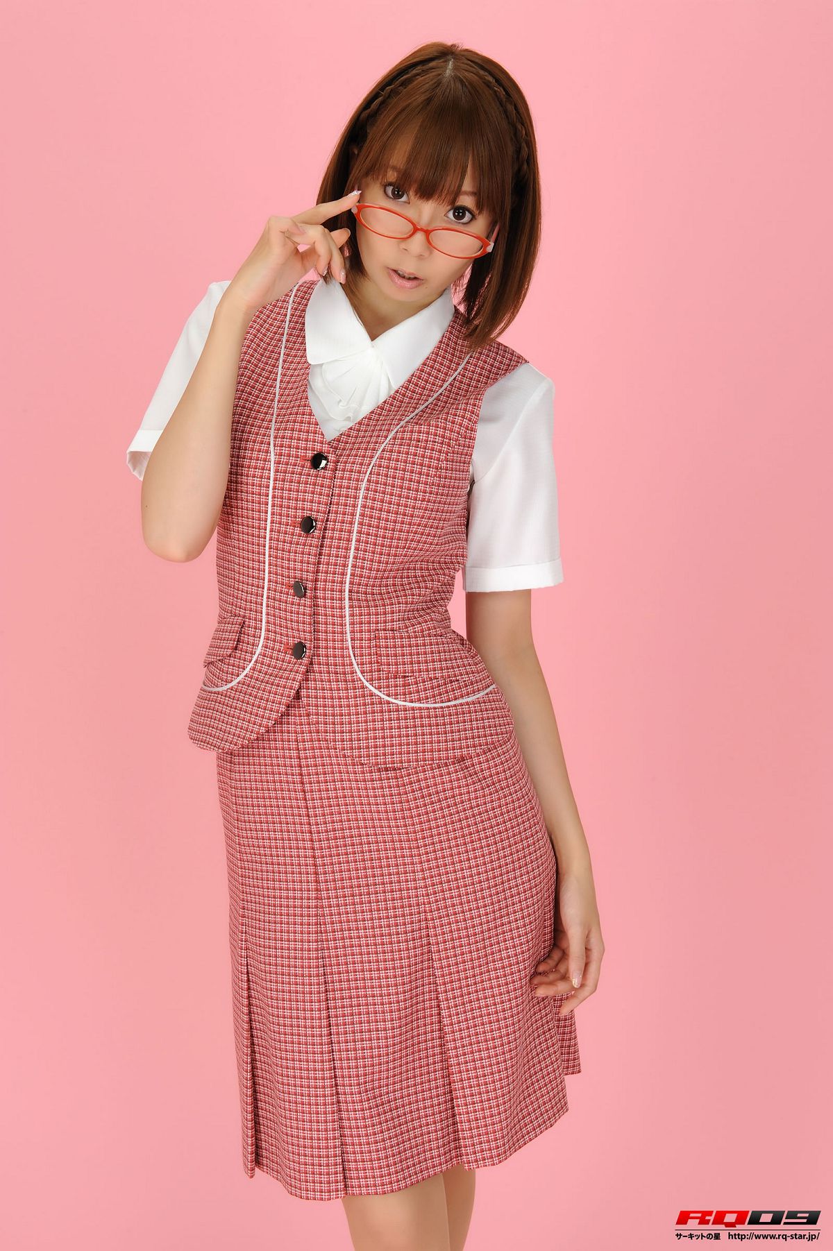 [RQ-STAR] 2009.11.25 NO.00209 Miyu Tokunaga 徳永末遊 Office Lady [106P]