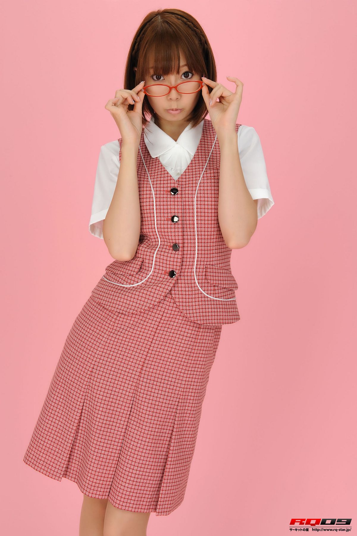 [RQ-STAR] 2009.11.25 NO.00209 Miyu Tokunaga 徳永末遊 Office Lady [106P]