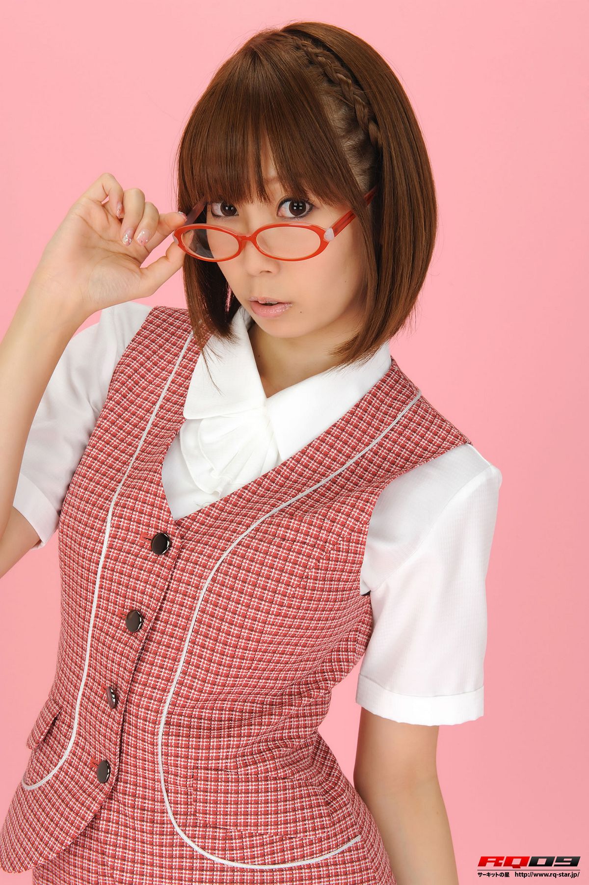 [RQ-STAR] 2009.11.25 NO.00209 Miyu Tokunaga 徳永末遊 Office Lady [106P]