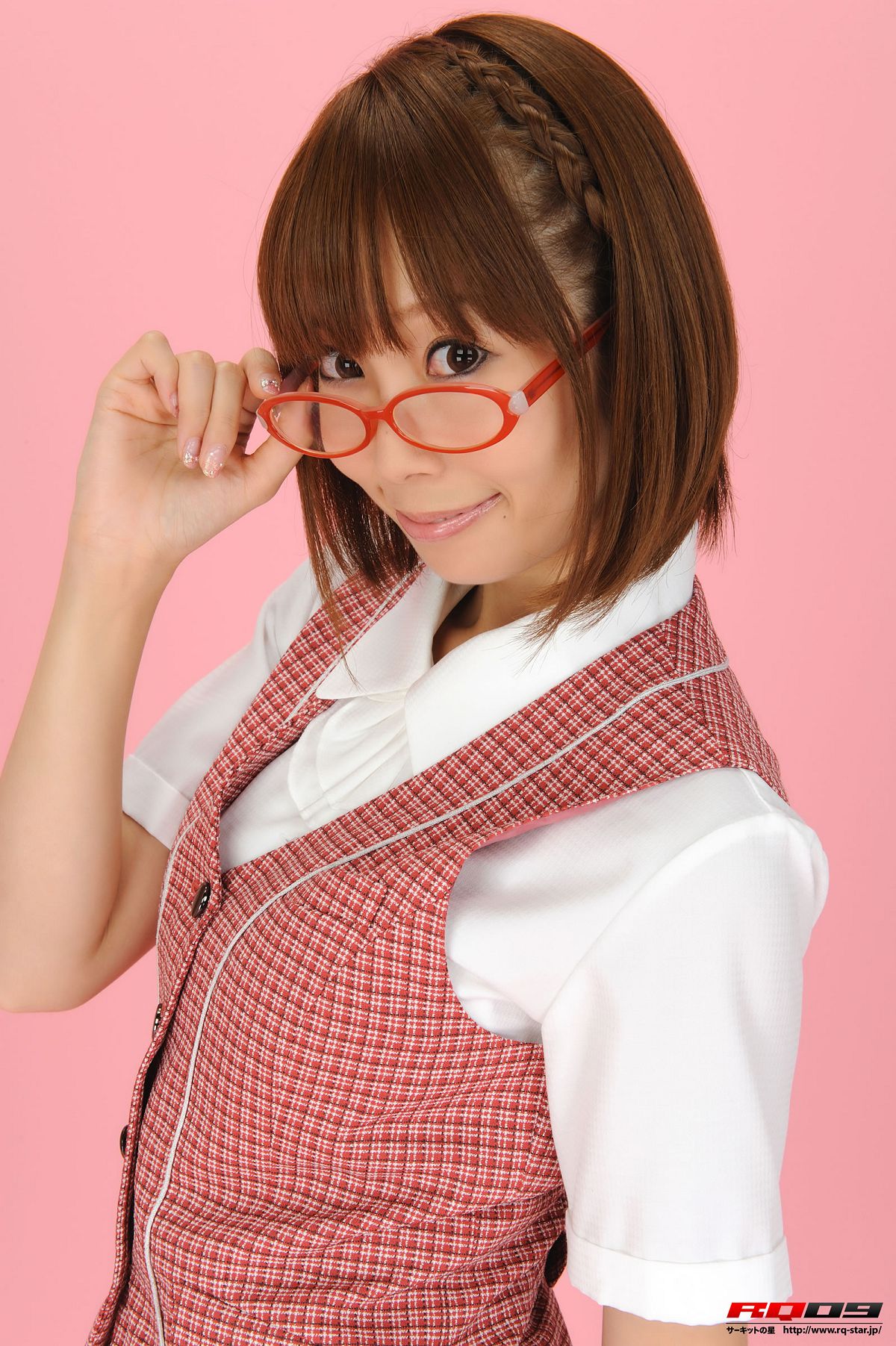 [RQ-STAR] 2009.11.25 NO.00209 Miyu Tokunaga 徳永末遊 Office Lady [106P]