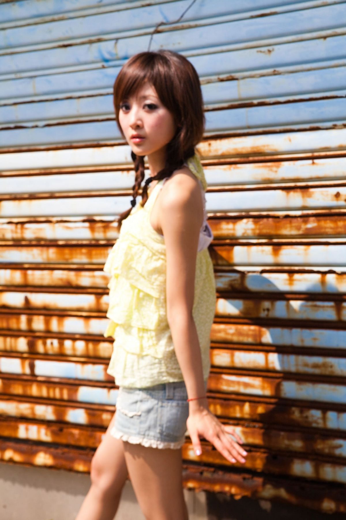 台湾清纯美女果子MM张凯洁@陽明山美軍宿舍 （二）[93P61M]
