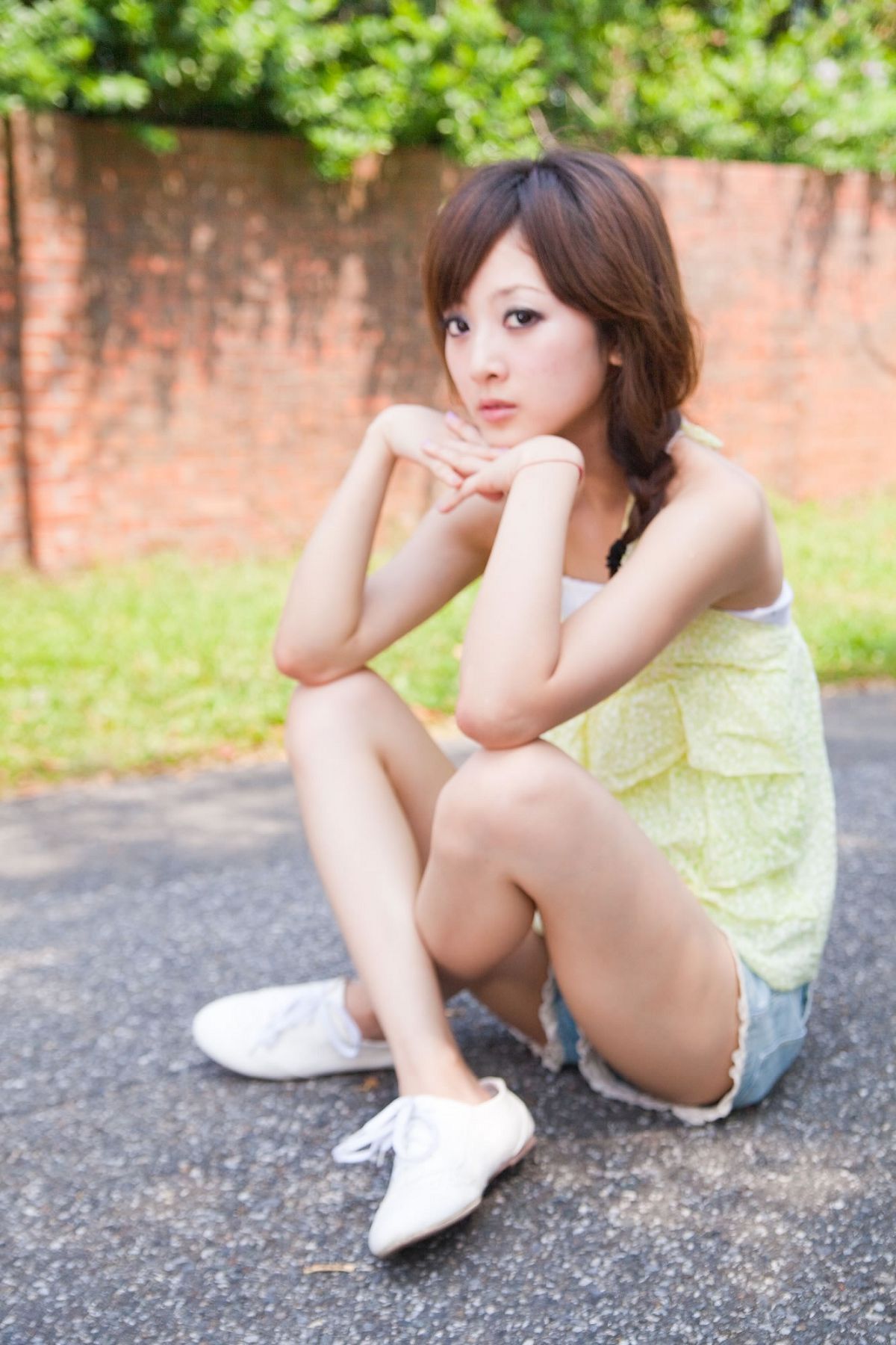 台湾清纯美女果子MM张凯洁@陽明山美軍宿舍 （二）[93P61M]