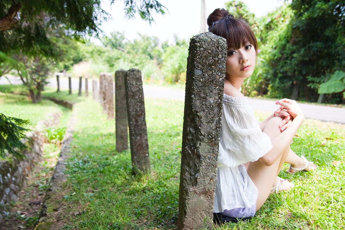 台湾清纯美女果子MM张凯洁@陽明山美軍宿舍 （二）[93P61M]
