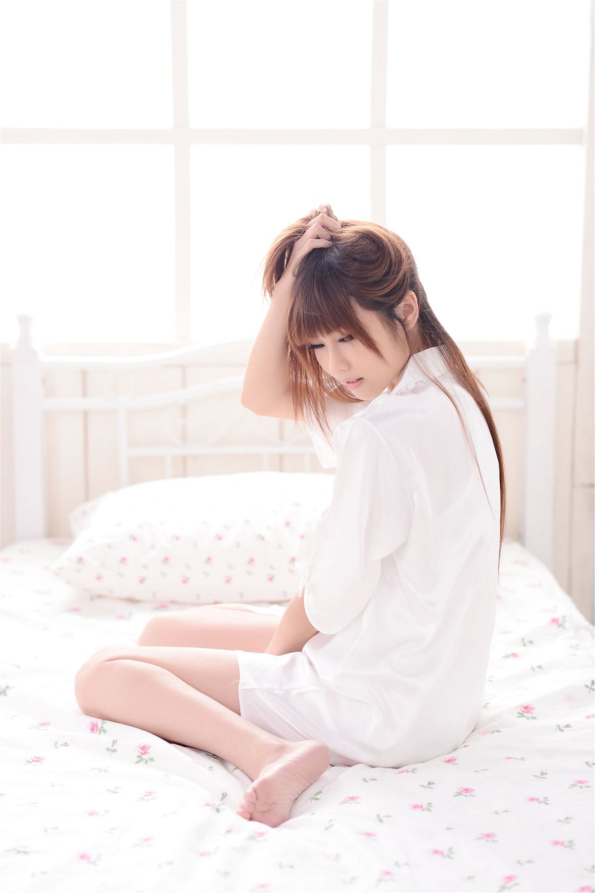 Beautyleg女神-張雅筑Chu-多制服棚拍图集 [37P]