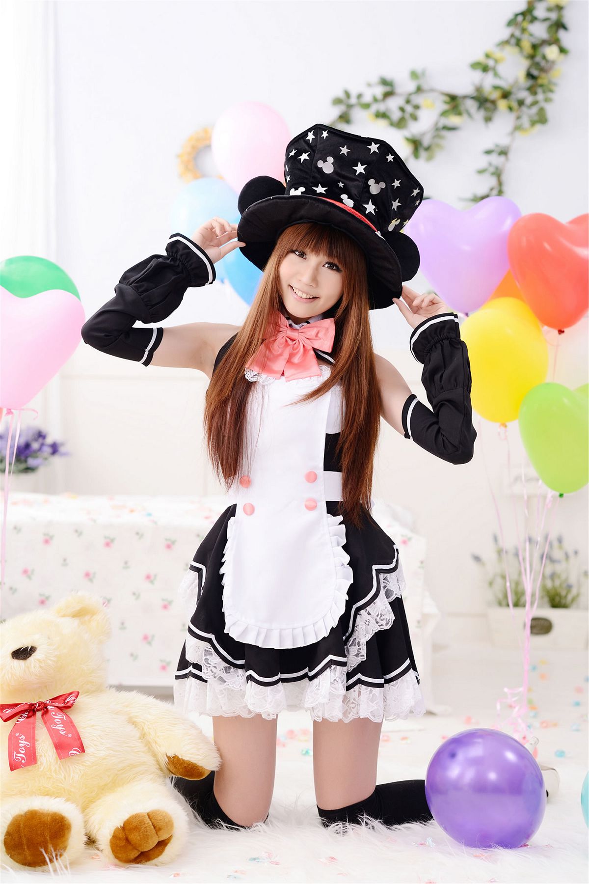 Beautyleg女神-張雅筑Chu-多制服棚拍图集 [37P]