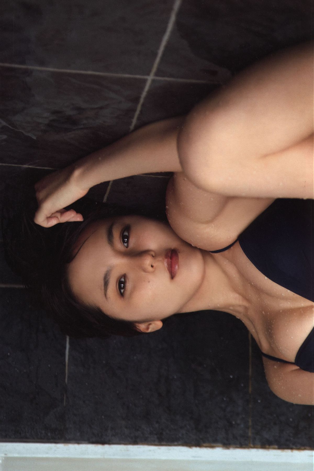 真野恵里菜 写真集 『 まのちゃん Dear Friends 』[109P]