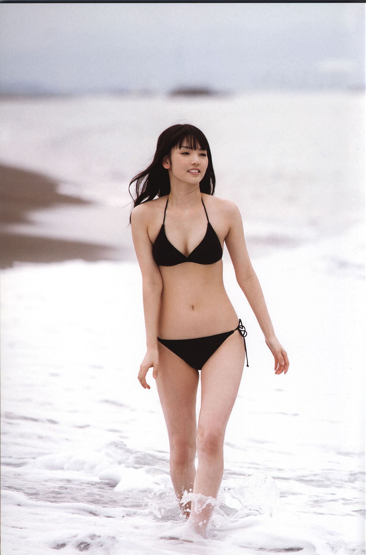 道重さゆみ 写真集 『 Blue Rose 』[78P]