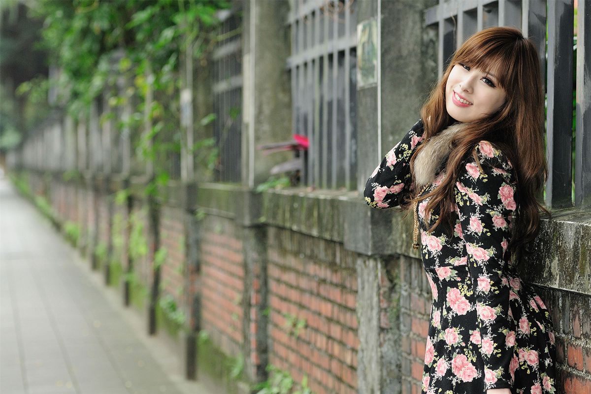 台湾清纯美女-小米-外拍写真 [45P]