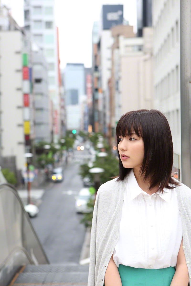 [Wanibooks WBGC] 2015.05 No.131 Erina Mano 真野恵里菜 [180P]