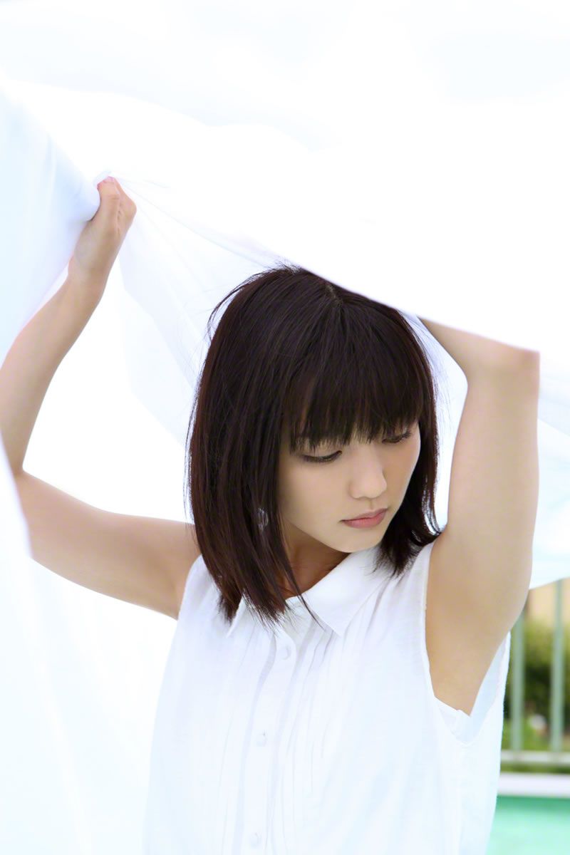 [Wanibooks WBGC] 2015.05 No.131 Erina Mano 真野恵里菜 [180P]