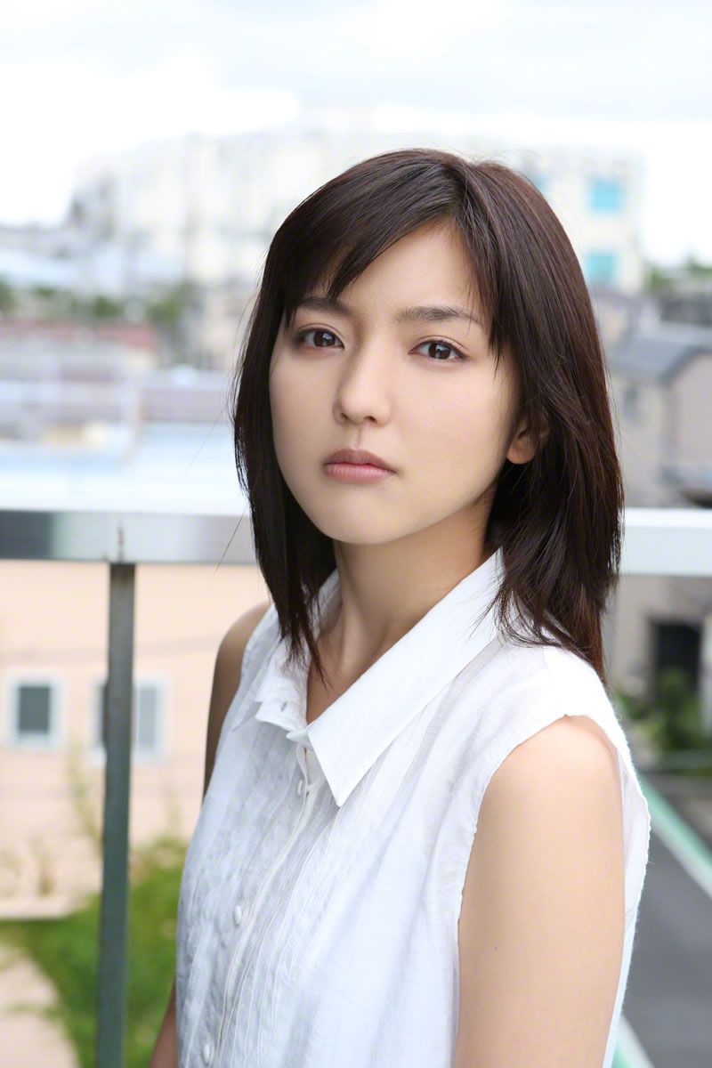 [Wanibooks WBGC] 2015.05 No.131 Erina Mano 真野恵里菜 [180P]