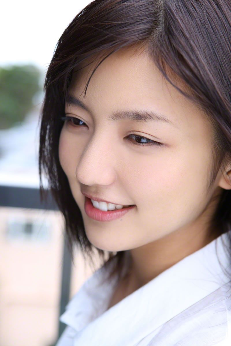 [Wanibooks WBGC] 2015.05 No.131 Erina Mano 真野恵里菜 [180P]