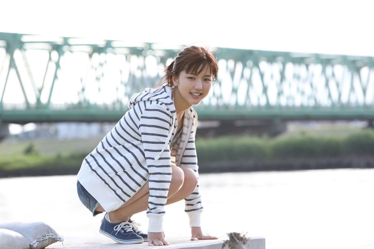 [Wanibooks WBGC] 2015.05 No.131 Erina Mano 真野恵里菜 [180P]