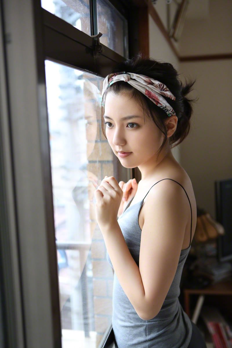 [Wanibooks WBGC] 2015.05 No.131 Erina Mano 真野恵里菜 [180P]