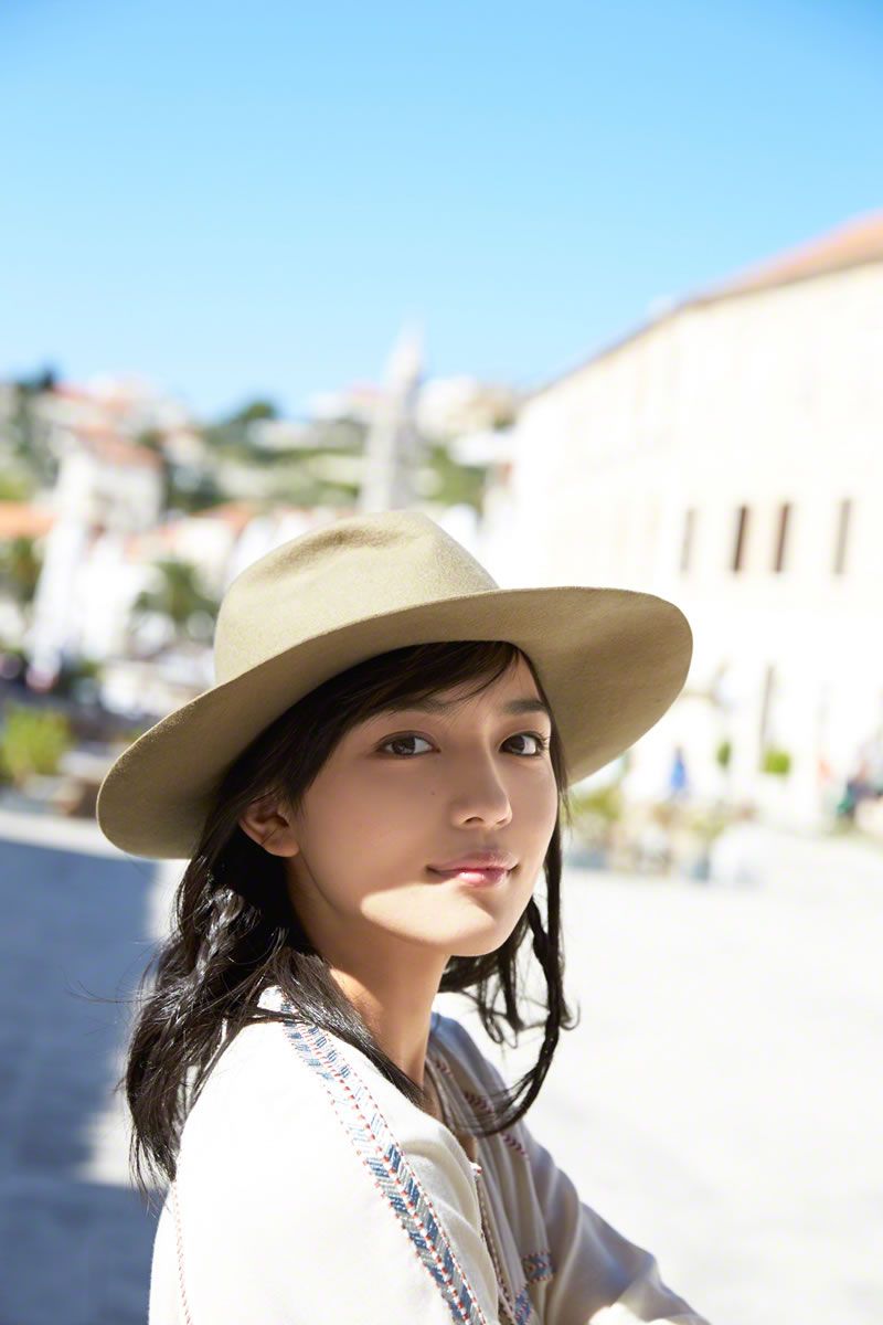 [Wanibooks WBGC] 2015.06 No.132 Haruna Kawaguchi 川口春奈 [166P]