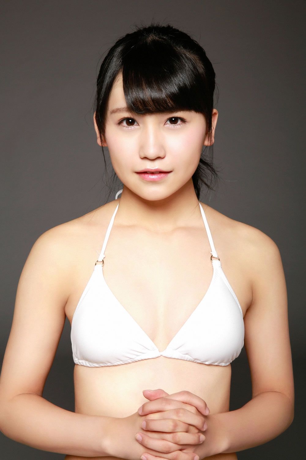 [YS-Web] Vol.657 AKB48 小嶋真子,加藤玲奈,田野優花,高橋朱里 - 18歳のAKB48 [50P]