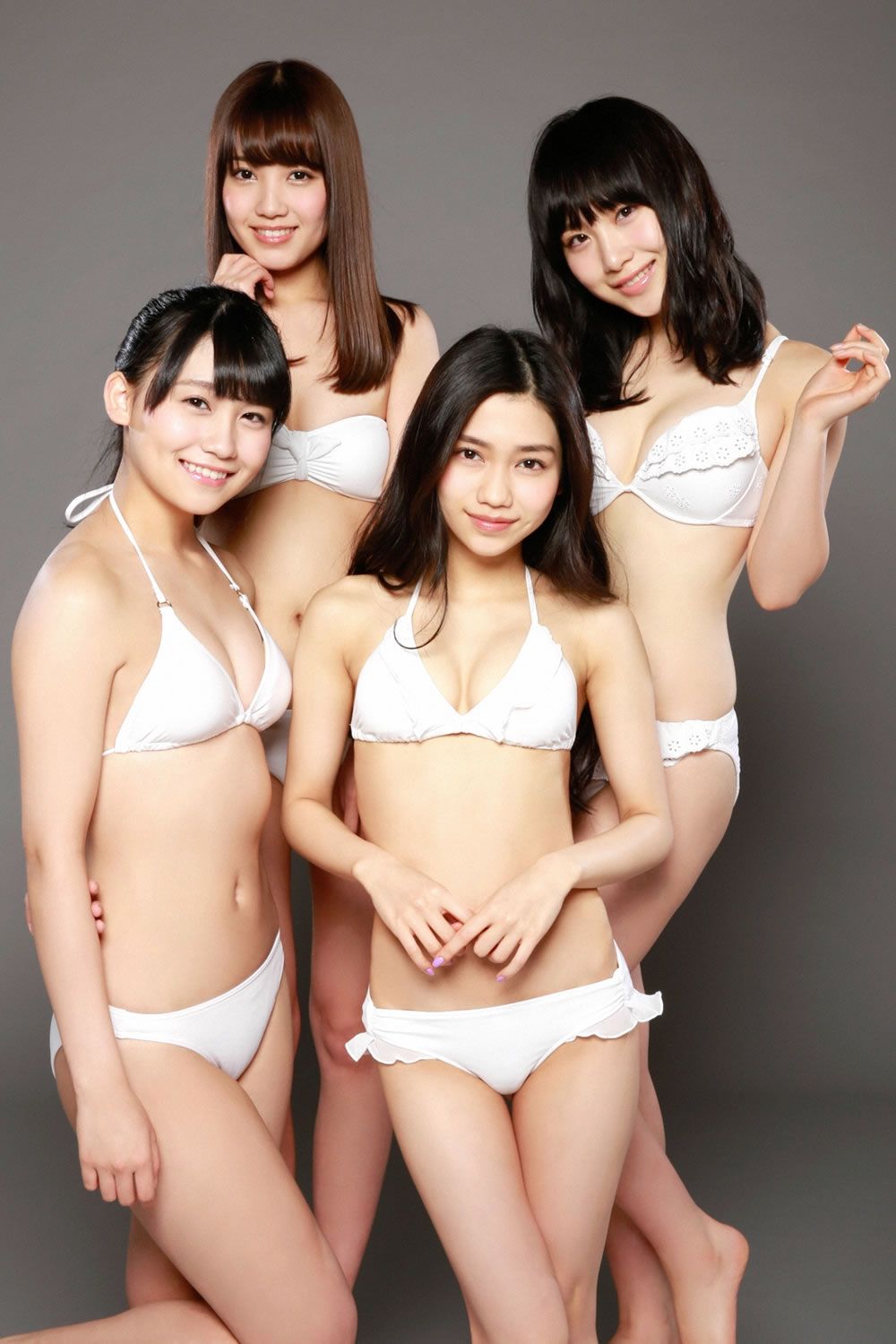 [YS-Web] Vol.657 AKB48 小嶋真子,加藤玲奈,田野優花,高橋朱里 - 18歳のAKB48 [50P]