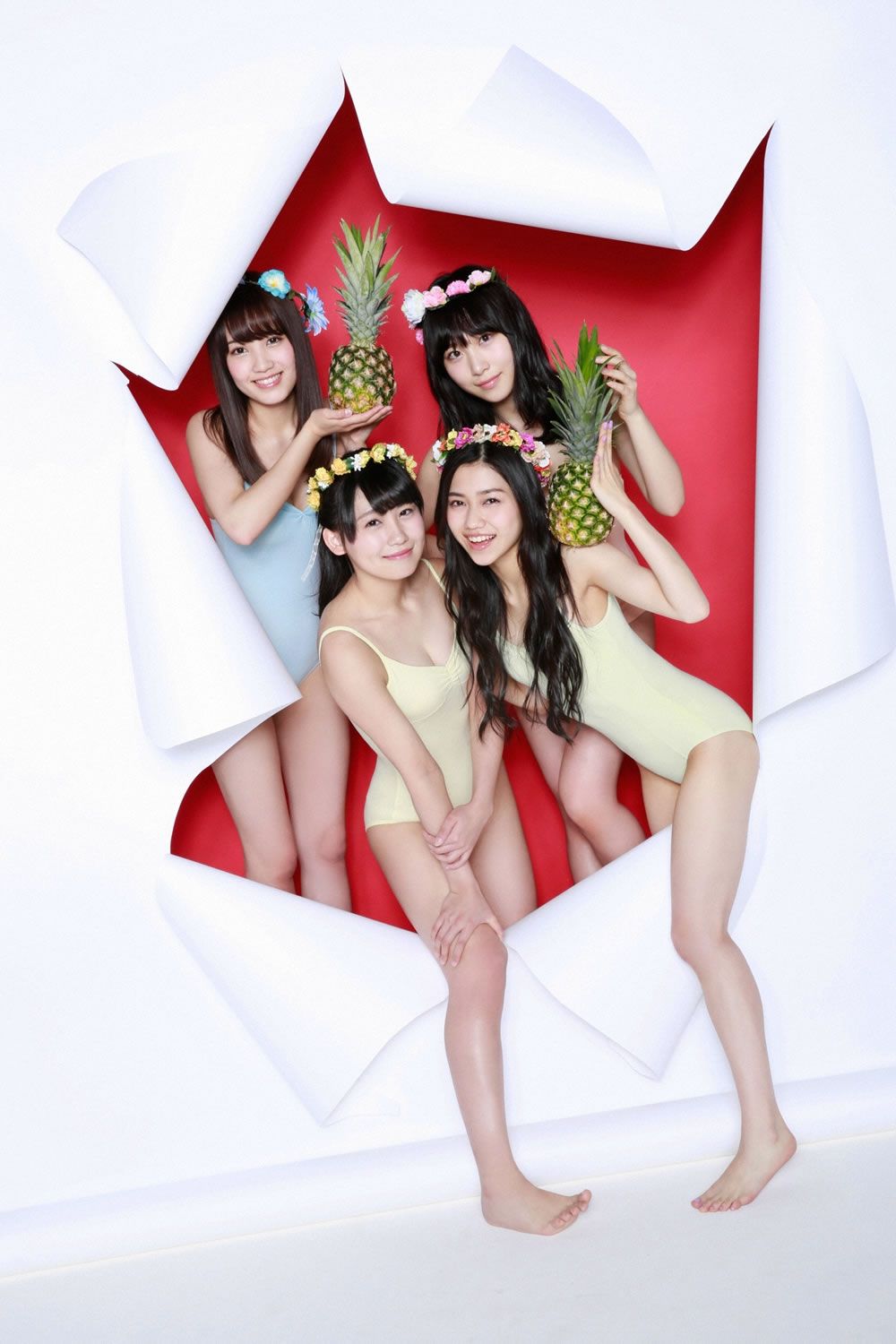 [YS-Web] Vol.657 AKB48 小嶋真子,加藤玲奈,田野優花,高橋朱里 - 18歳のAKB48 [50P]