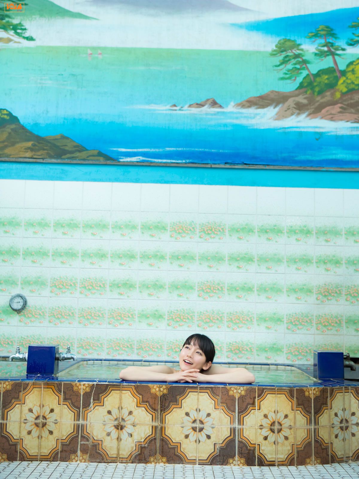 [BOMB.tv] GRAVURE Channel 2015年06月号 Riho Yoshioka 吉岡里帆 [96P]