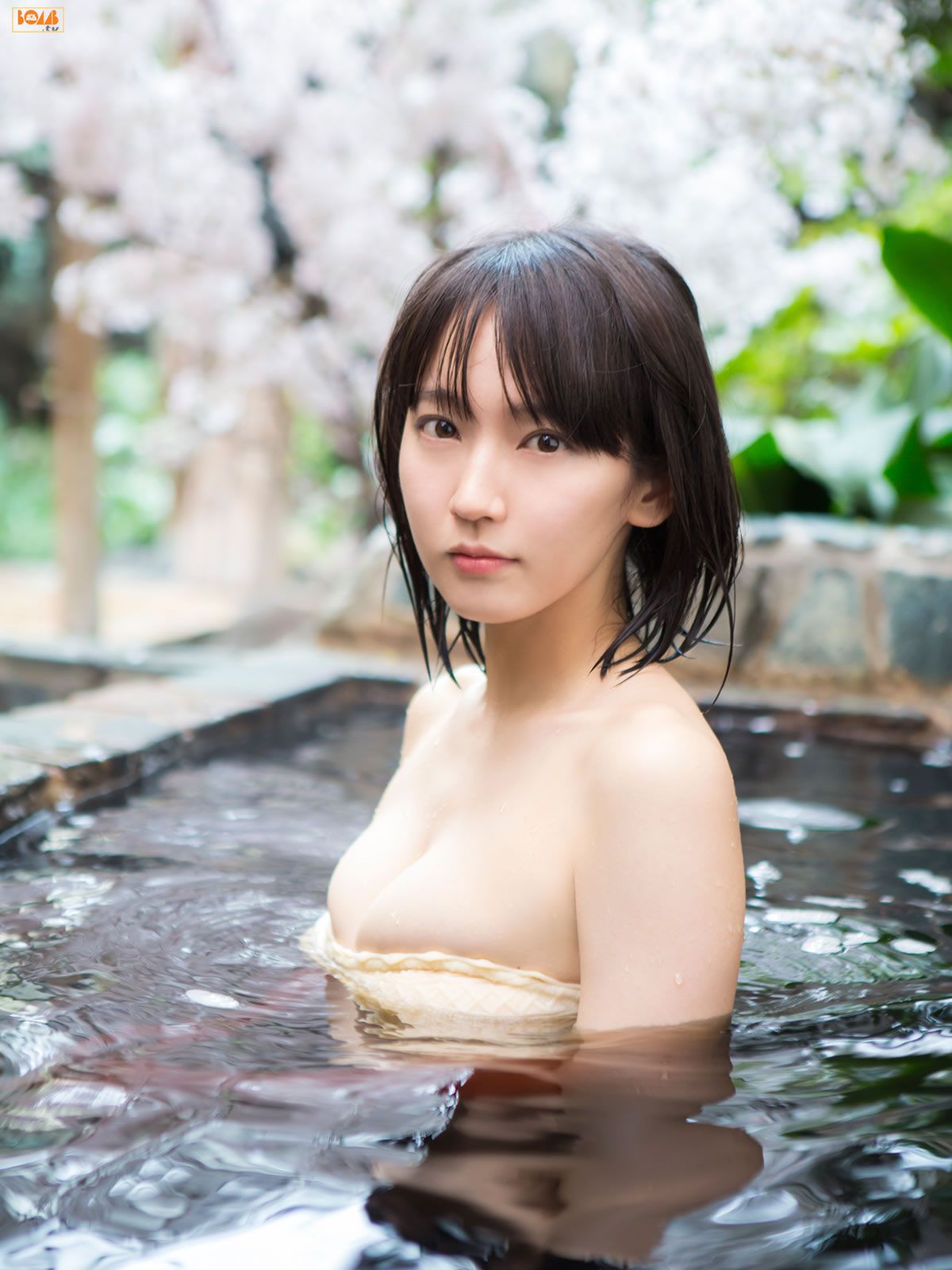 [BOMB.tv] GRAVURE Channel 2015年06月号 Riho Yoshioka 吉岡里帆 [96P]