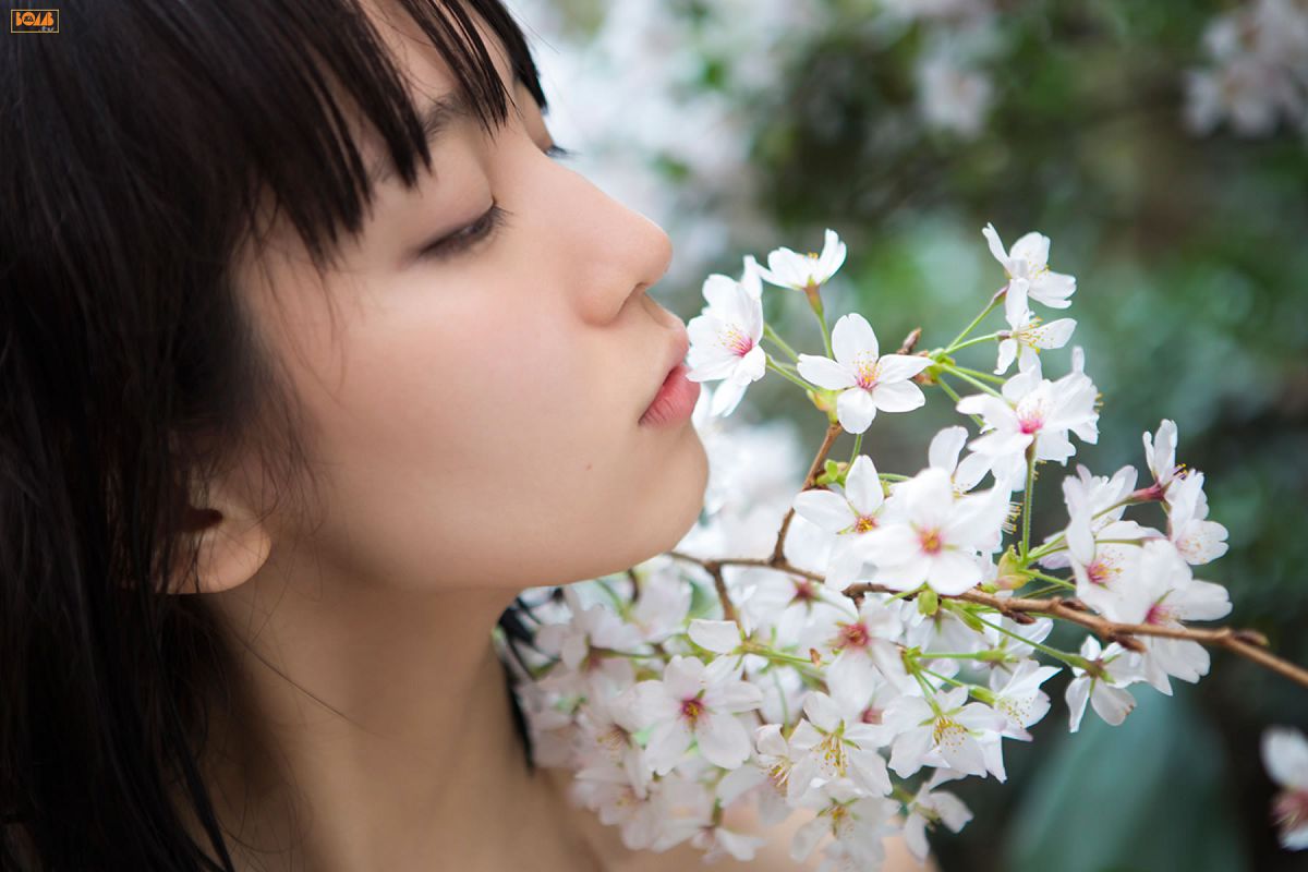 [BOMB.tv] GRAVURE Channel 2015年06月号 Riho Yoshioka 吉岡里帆 [96P]
