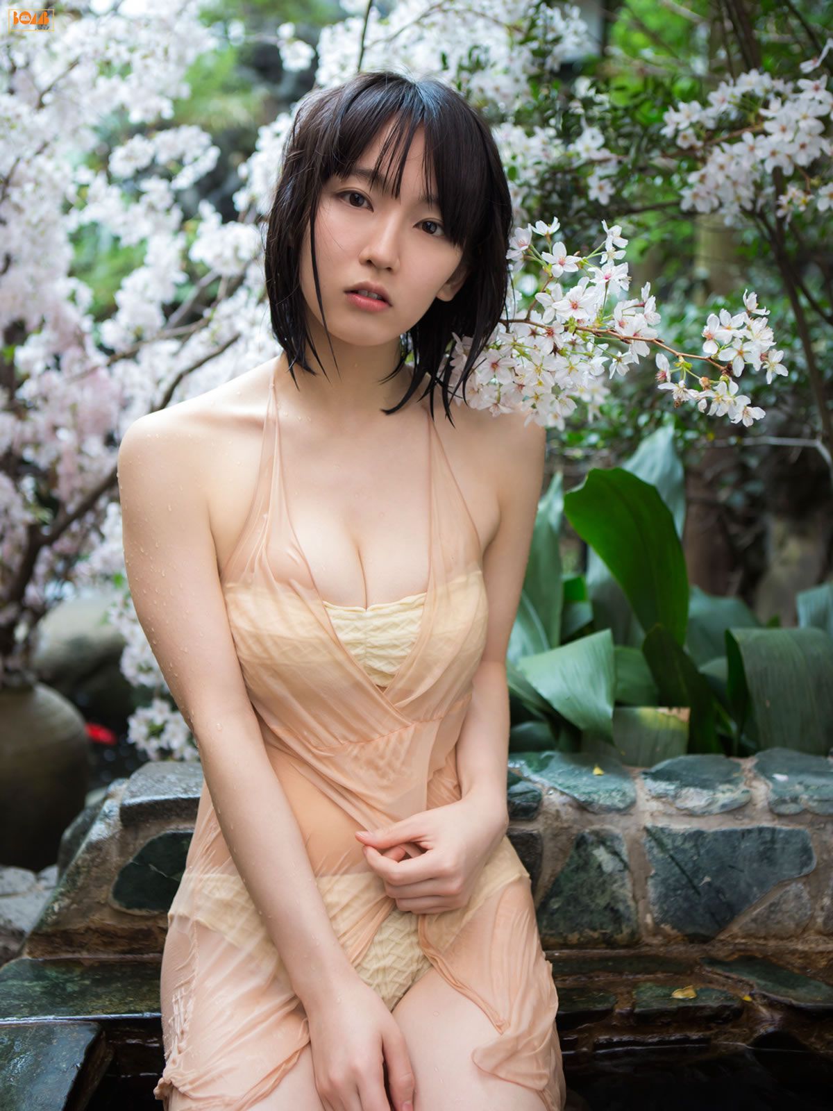 [BOMB.tv] GRAVURE Channel 2015年06月号 Riho Yoshioka 吉岡里帆 [96P]