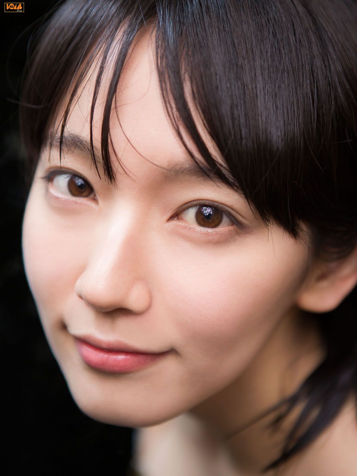 [BOMB.tv] GRAVURE Channel 2015年06月号 Riho Yoshioka 吉岡里帆 [96P]