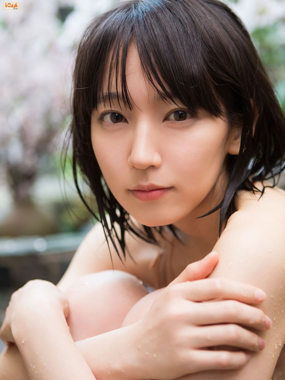 [BOMB.tv] GRAVURE Channel 2015年06月号 Riho Yoshioka 吉岡里帆 [96P]