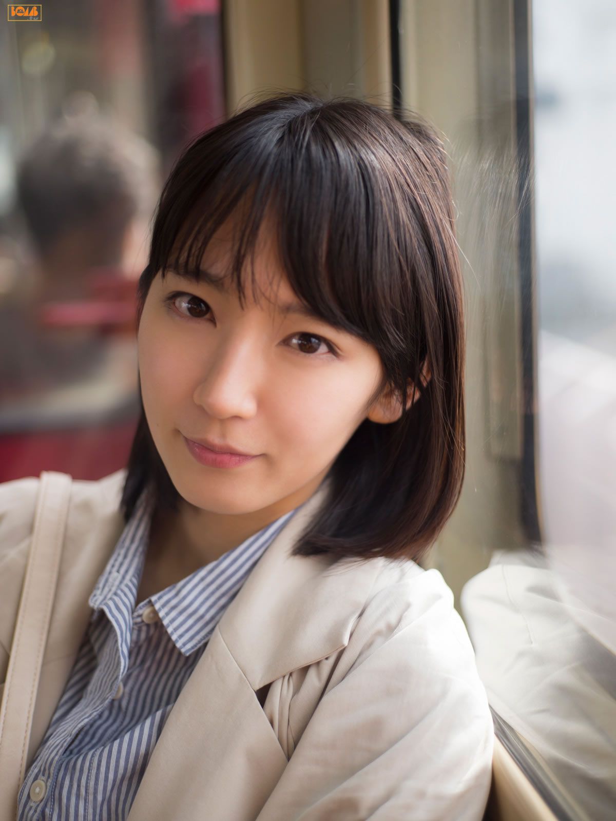 [BOMB.tv] GRAVURE Channel 2015年06月号 Riho Yoshioka 吉岡里帆 [96P]