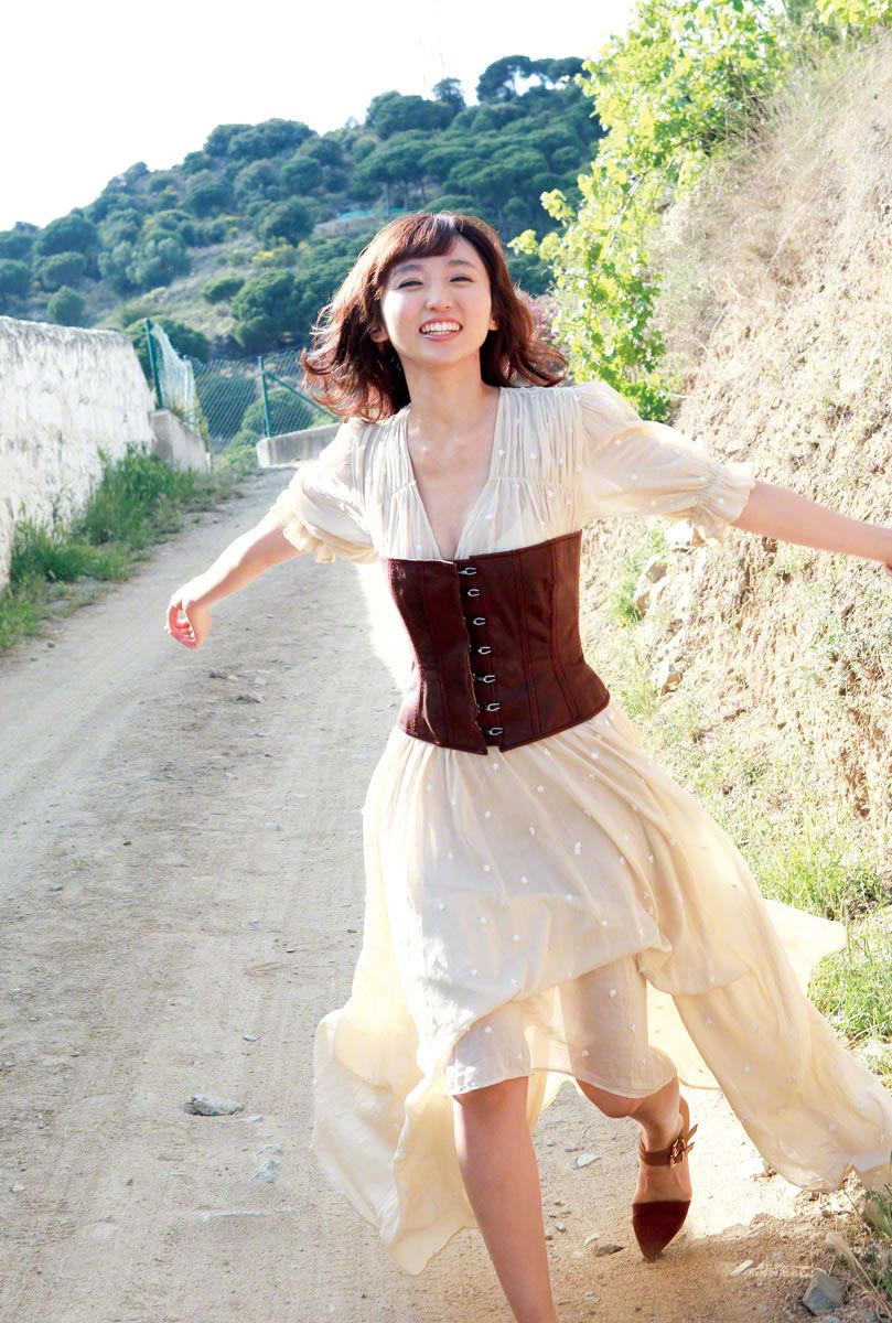 [Wanibooks WBGC] 2014.10 No.125 Risa Yoshiki 吉木りさ [161P]