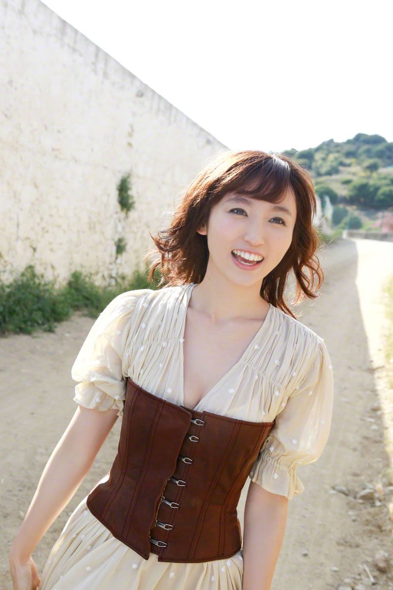 [Wanibooks WBGC] 2014.10 No.125 Risa Yoshiki 吉木りさ [161P]