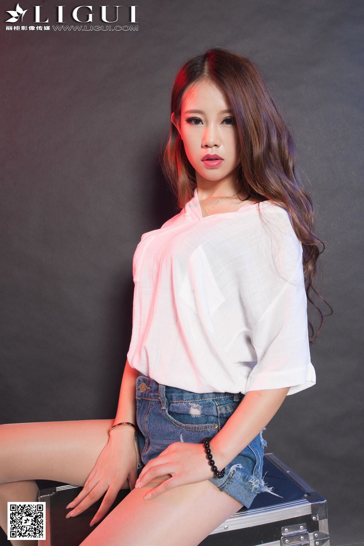 [Ligui] 丽柜 2015.10.05 Model 语寒 [49P]